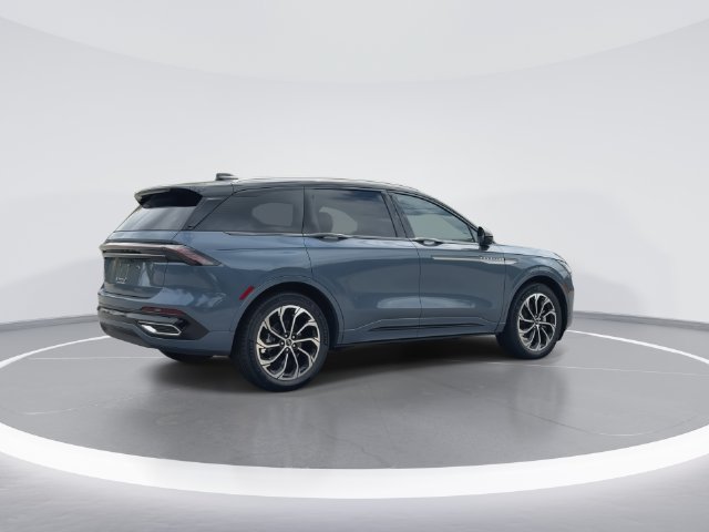 New 2026 Lincoln Nautilus Reserve AWD/4WD image 8