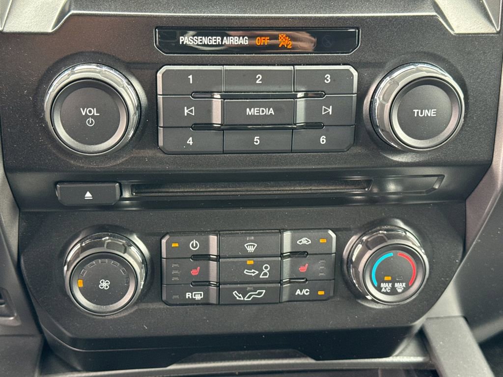 Used 2015 Ford F150 XLT w/ Equipment Group 302A Luxury image 21