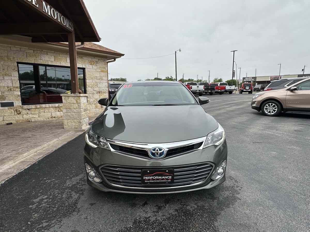 Used 2013 Toyota Avalon Limited FWD image 5