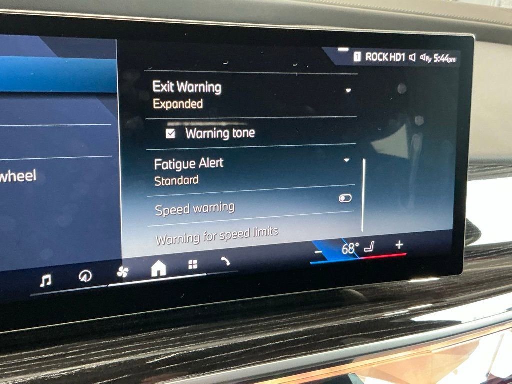 Used 2026 BMW 740i xDrive image 79