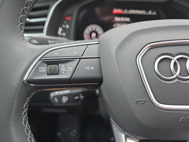 Used 2025 Audi Q7 3.0T Premium w/ Convenience Package image 21