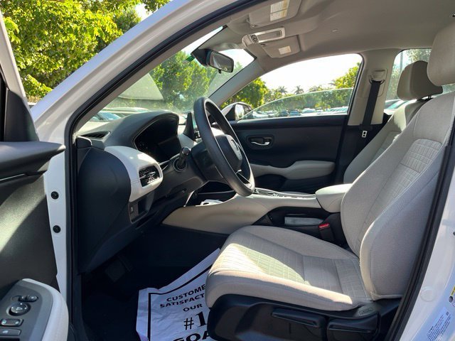 Certified 2024 Honda HR-V LX image 6