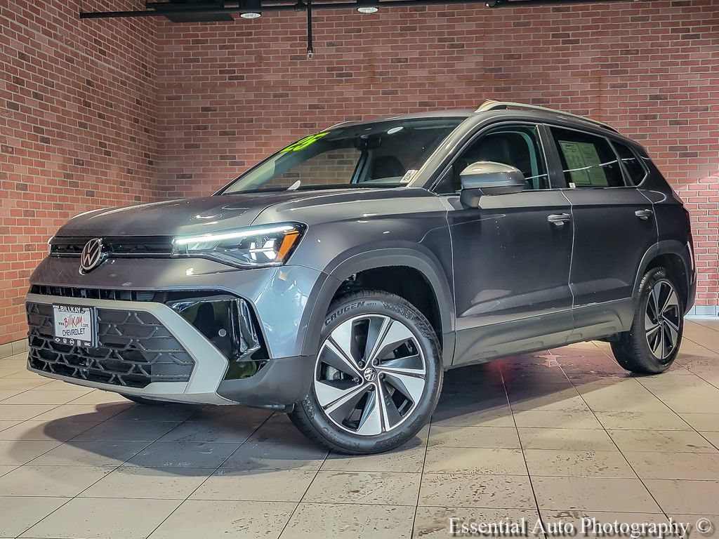 Used 2025 Volkswagen Taos SE AWD/4WD video 2