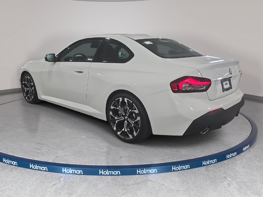 Certified 2026 BMW 230i Coupe w/ Convenience Package RWD image 7