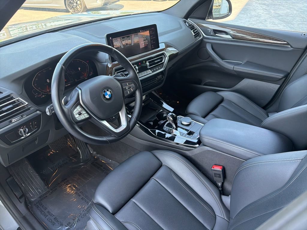 Used 2023 BMW X3 sDrive30i w/ Premium Package w/ZPA image 9
