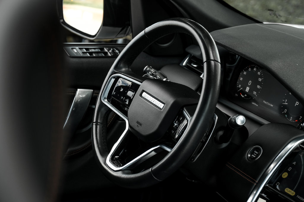 Used 2023 Land Rover Discovery Sport S R-Dynamic AWD/4WD image 25