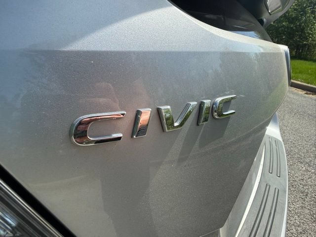 Used 2017 Honda Civic Sport Touring image 7