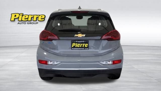Used 2021 Chevrolet Bolt Premier w/ Infotainment Package FWD image 3