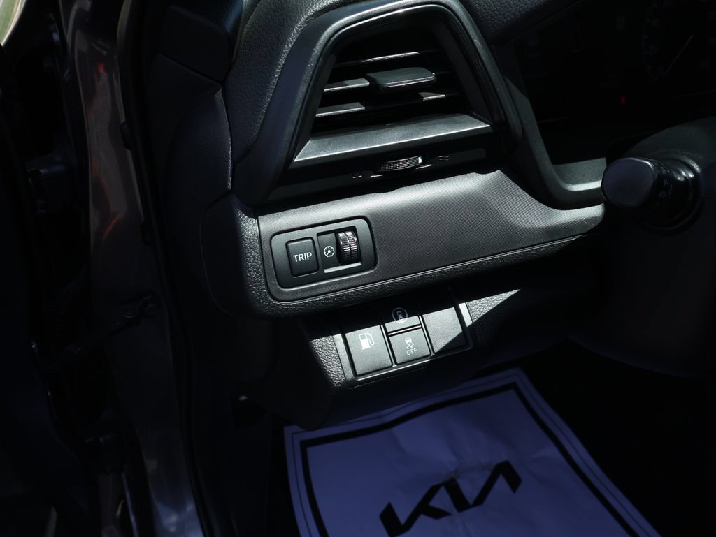 Used 2022 Honda Insight EX image 18