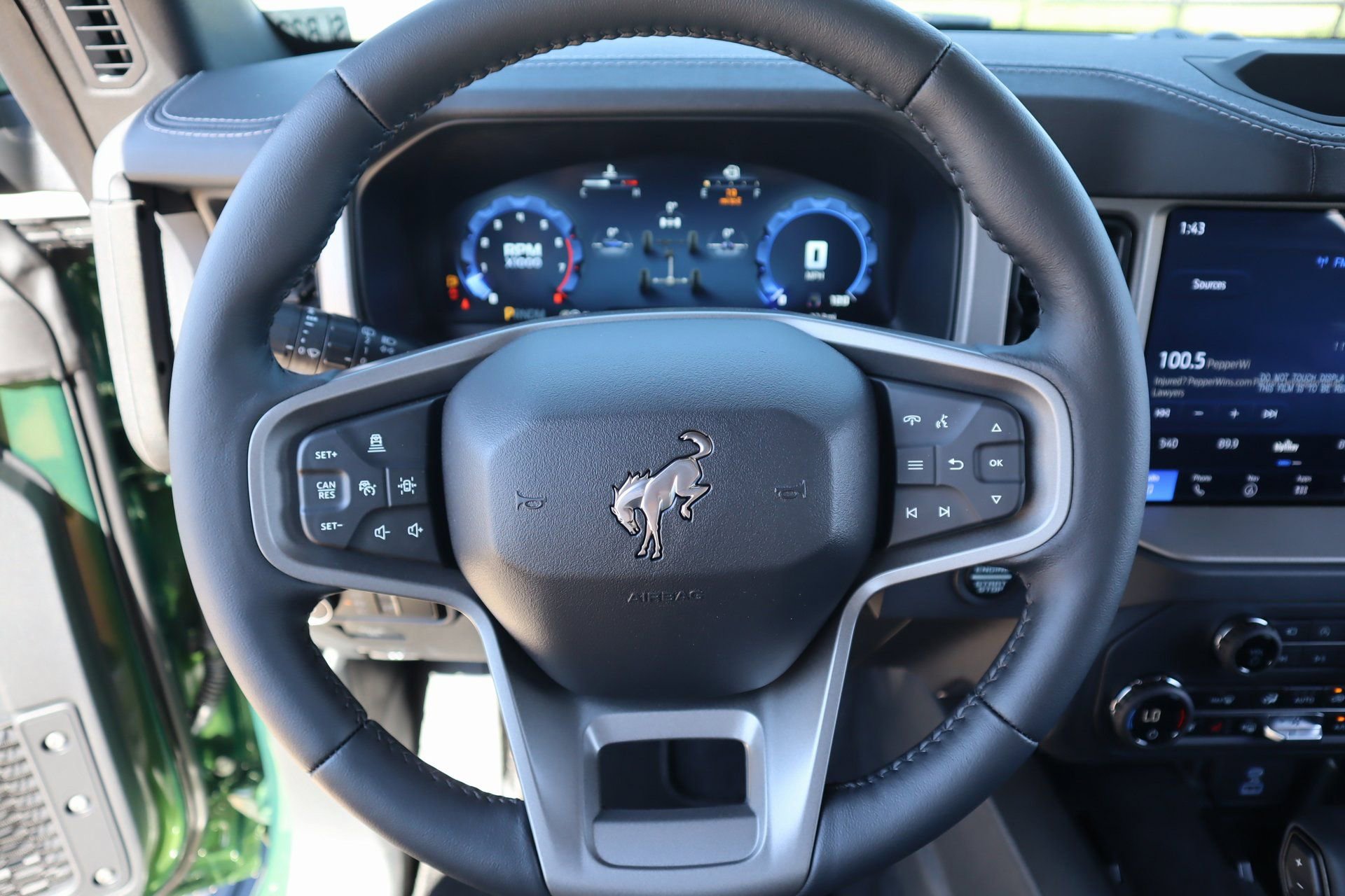 New 2025 Ford Bronco Outer Banks image 3