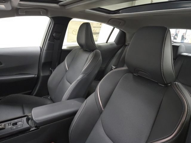 New 2026 Toyota Prius Limited AWD/4WD image 19