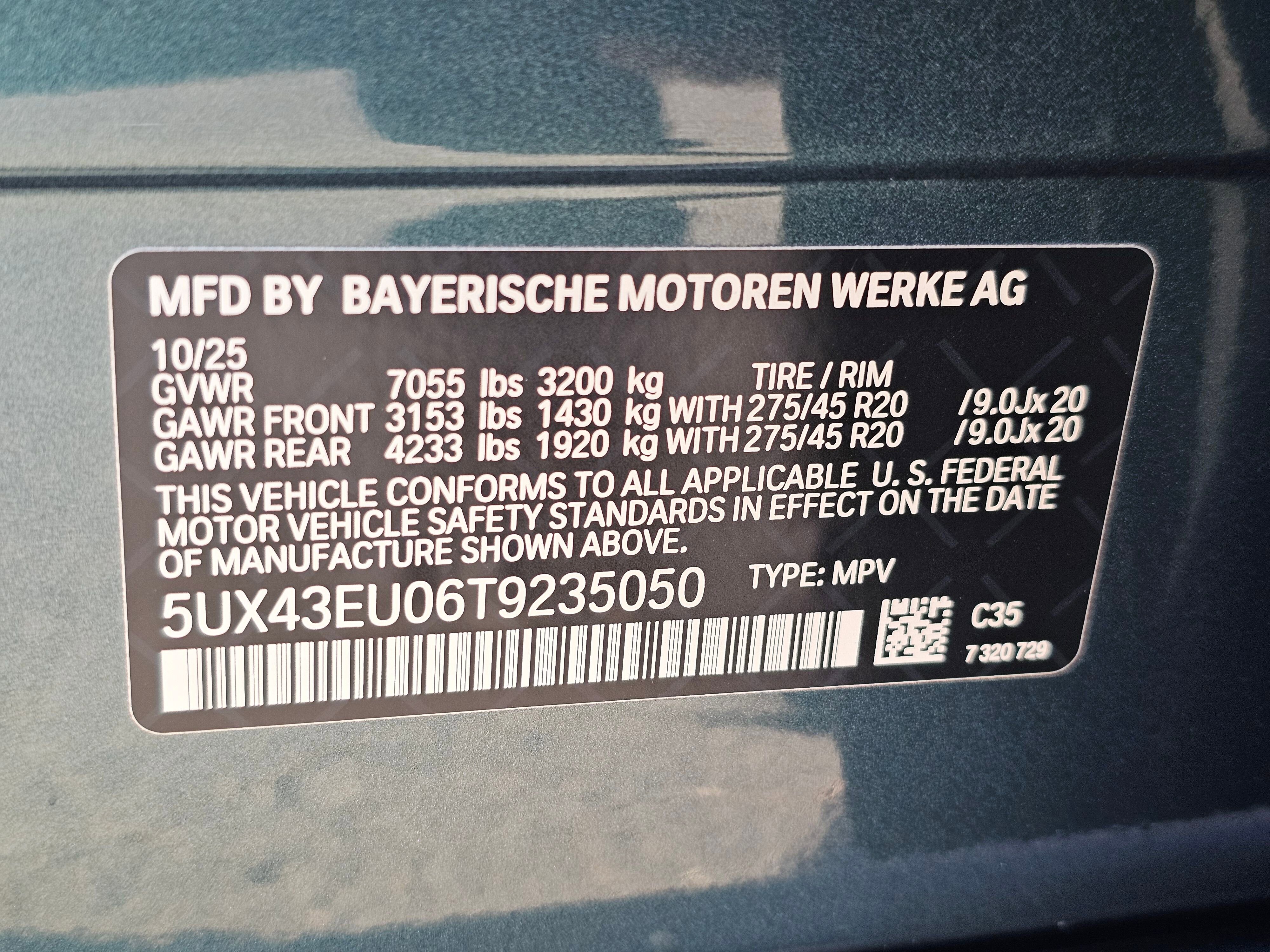 New 2026 BMW X5 xDrive50e w/ Executive Package image 31