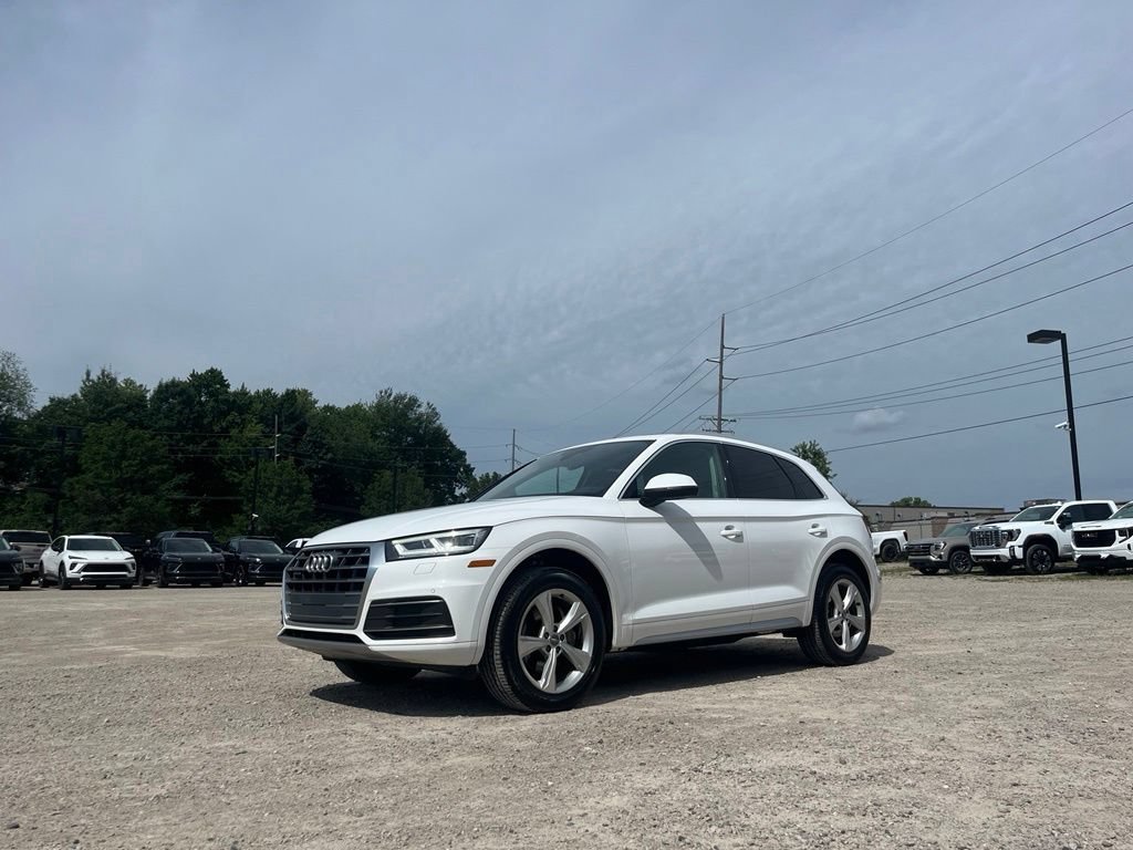 Used 2020 Audi Q5 2.0T Premium Plus w/ Premium Plus Package AWD/4WD image 2