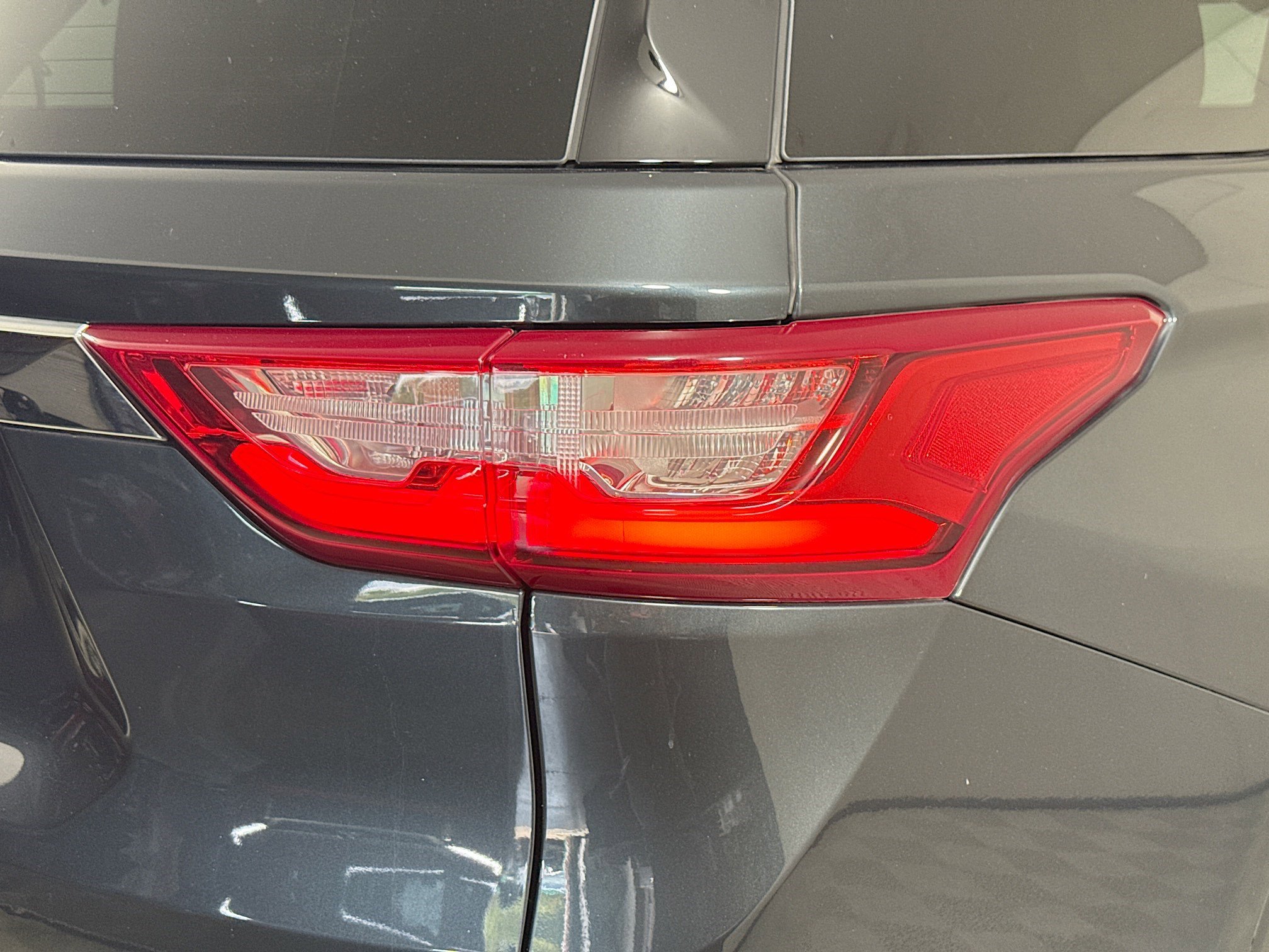 Used 2019 Chevrolet Traverse LT w/ LT Premium Package image 32