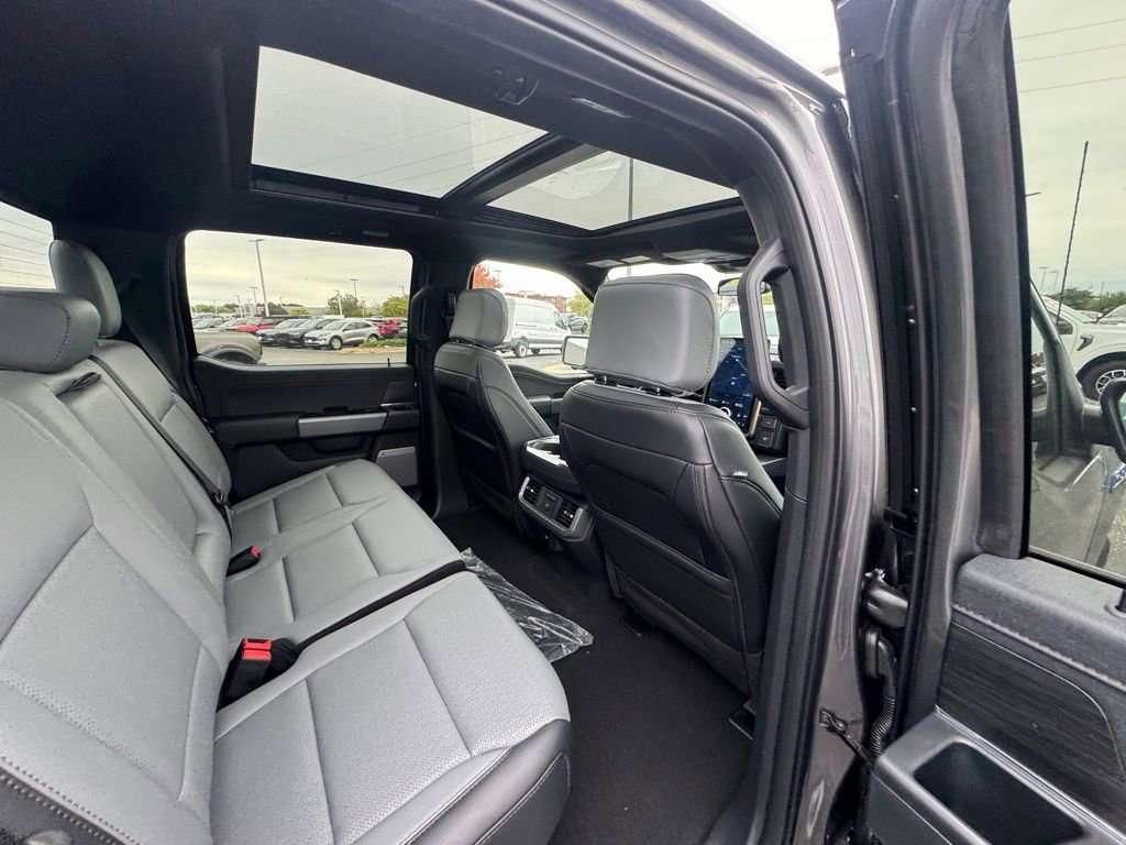 New 2025 Ford F150 Lightning Lariat image 18