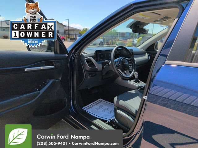 Used 2026 Kia Seltos LX AWD/4WD image 9