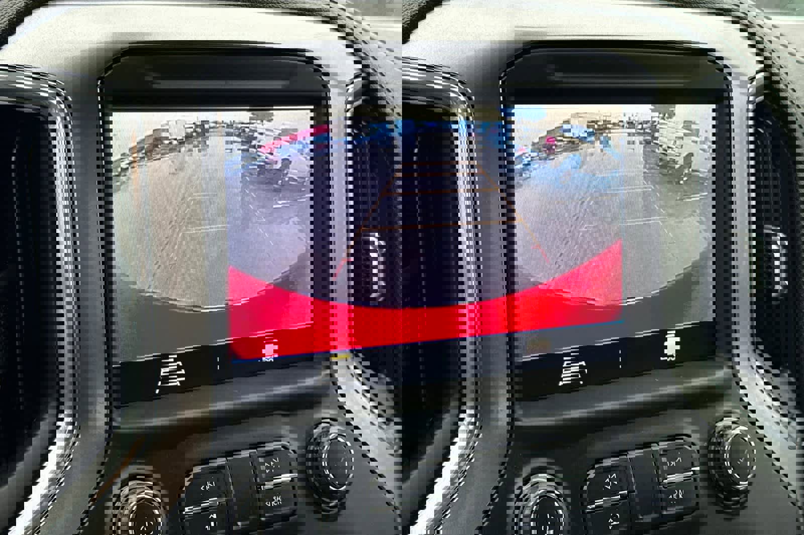 Used 2020 Chevrolet Silverado 1500 LT w/ Texas Edition image 19