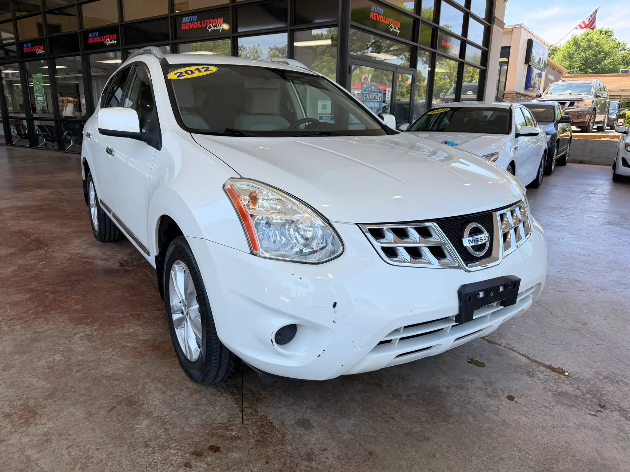 Used 2012 Nissan Rogue SV