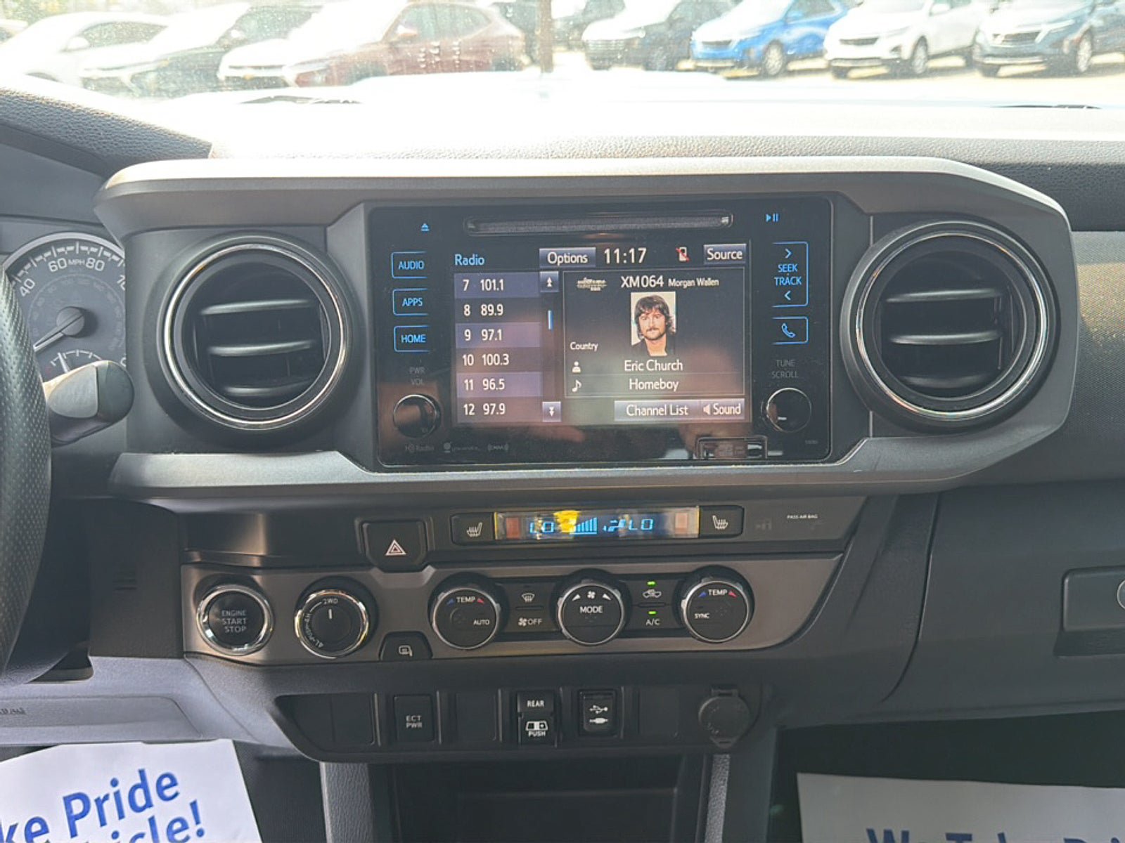 Used 2019 Toyota Tacoma SR5 AWD/4WD image 12