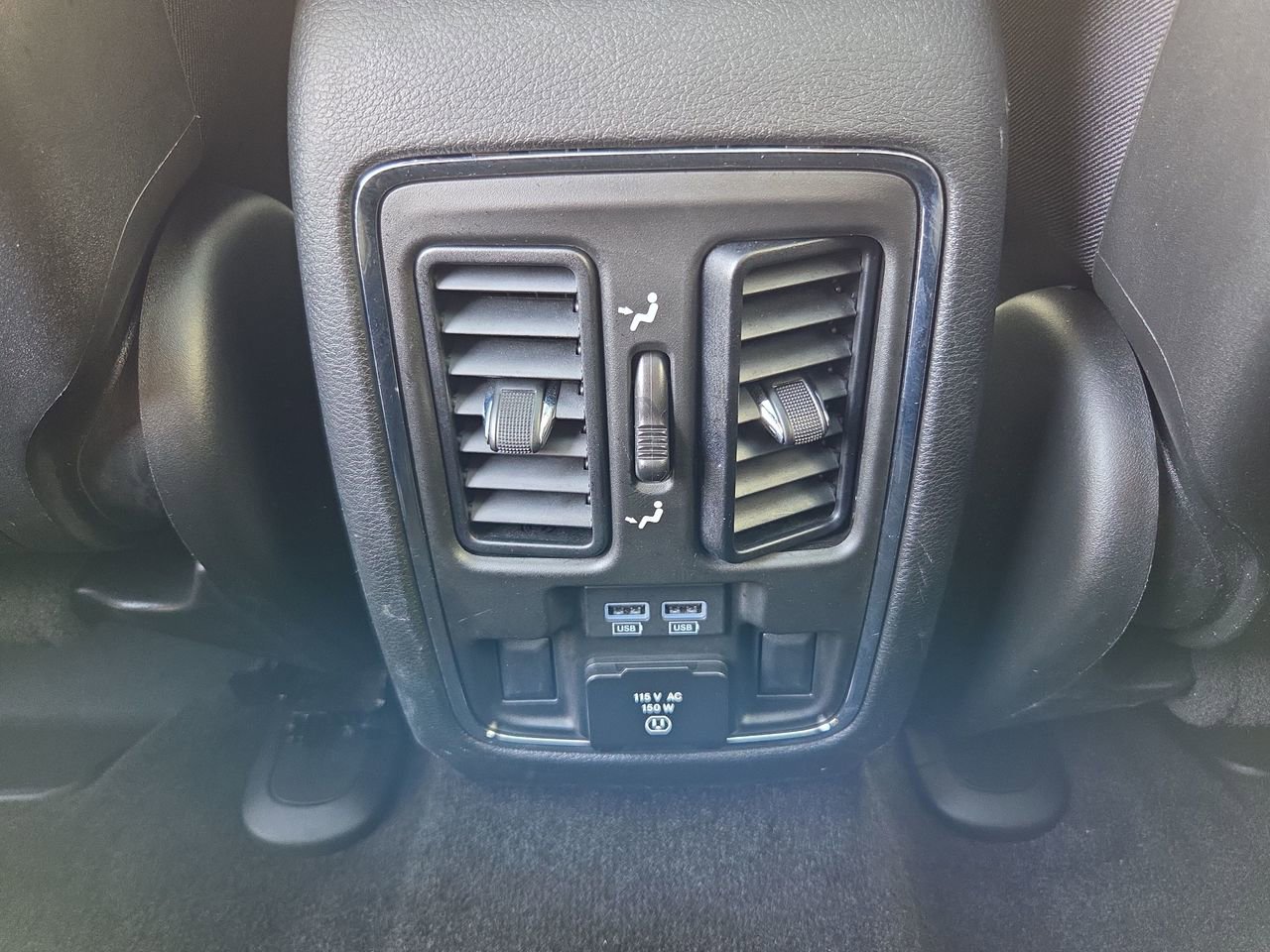 Used 2022 Jeep Grand Cherokee Limited image 17