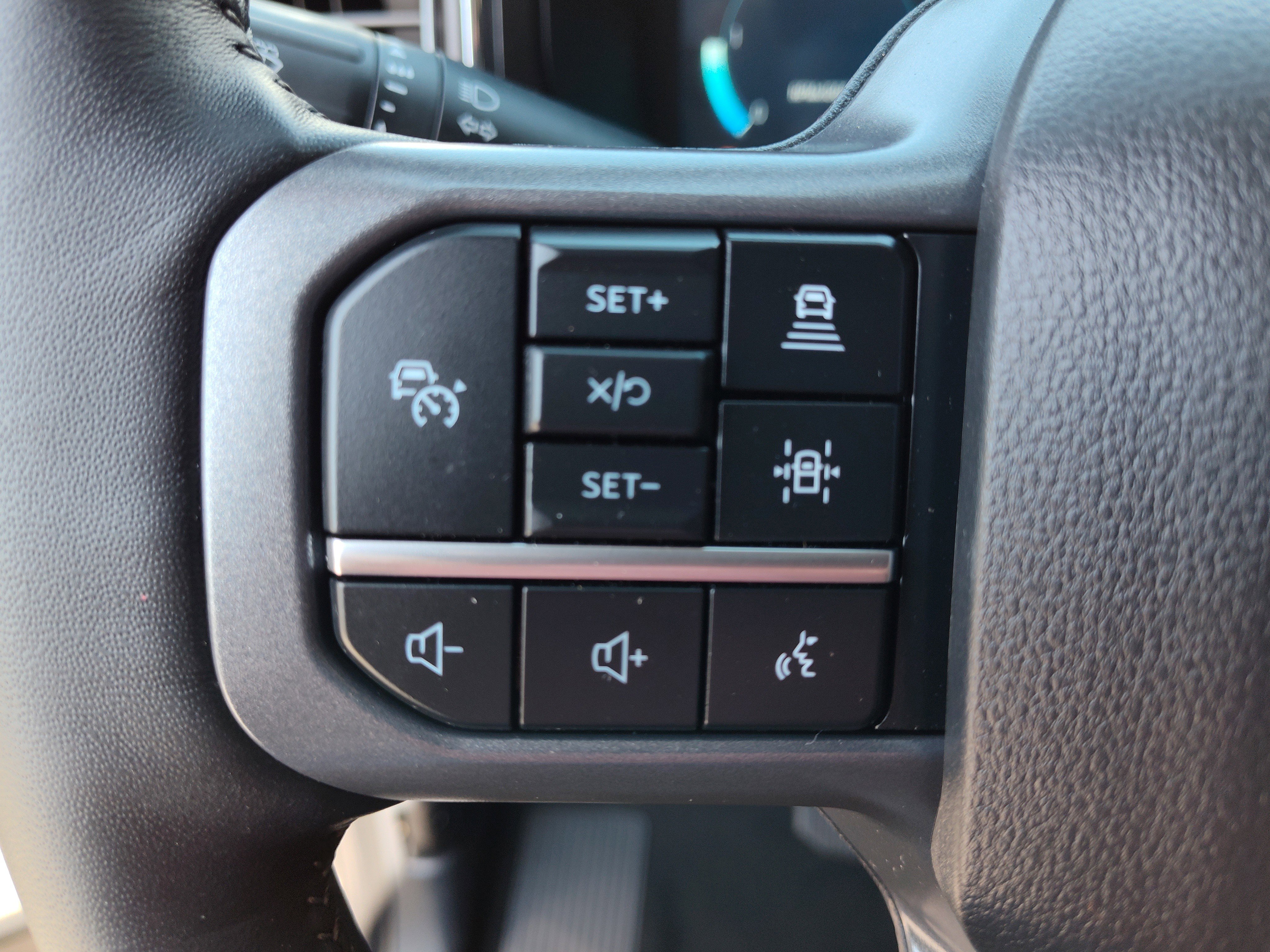 Used 2024 Ford F250 Lariat w/ Lariat Ultimate Package image 42