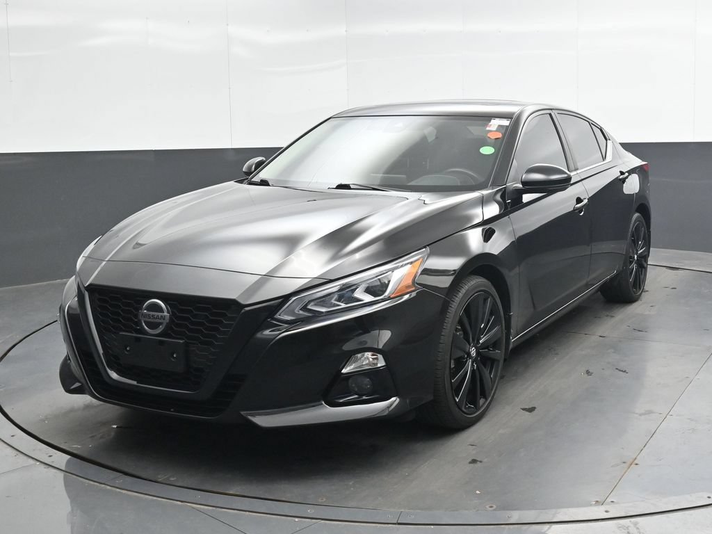 Used 2022 Nissan Altima 2.5 SR w/ Midnight Edition Package AWD/4WD image 6