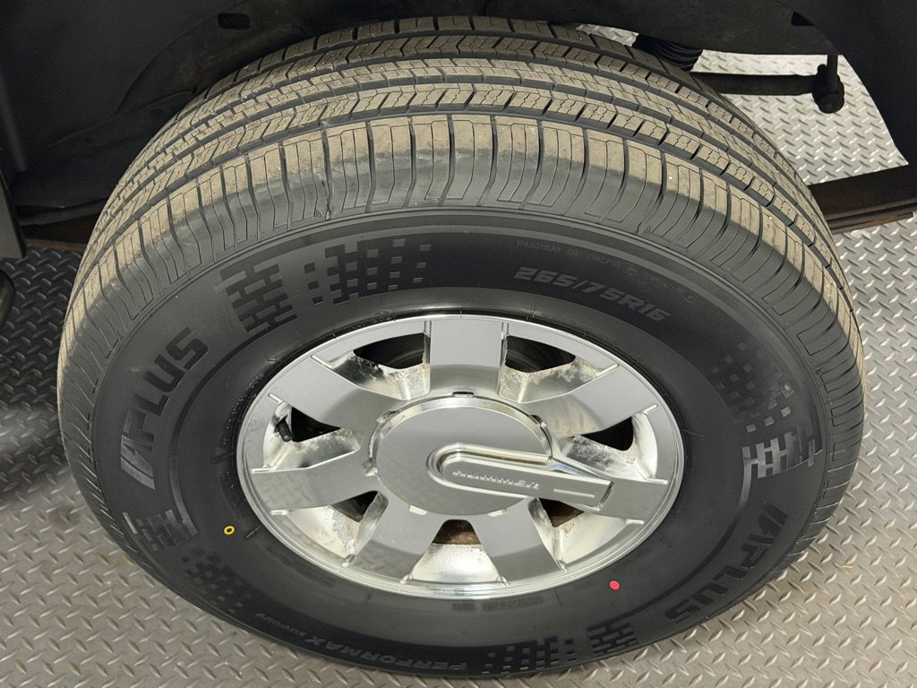 Used 2009 HUMMER H3 Alpha image 20