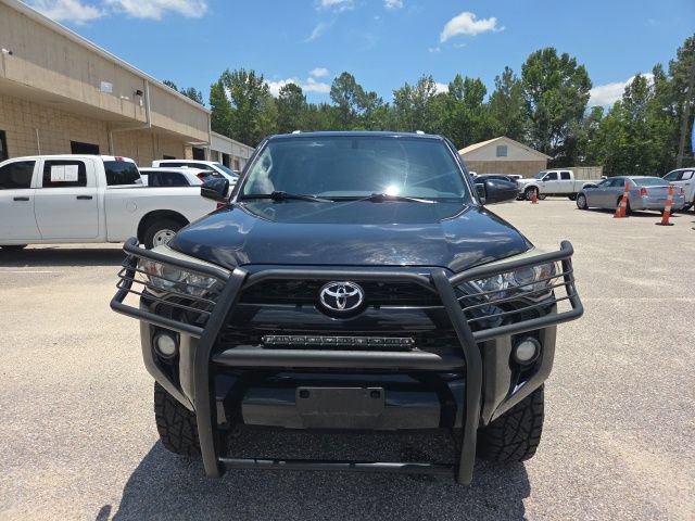 Used 2016 Toyota 4Runner SR5 AWD/4WD image 5