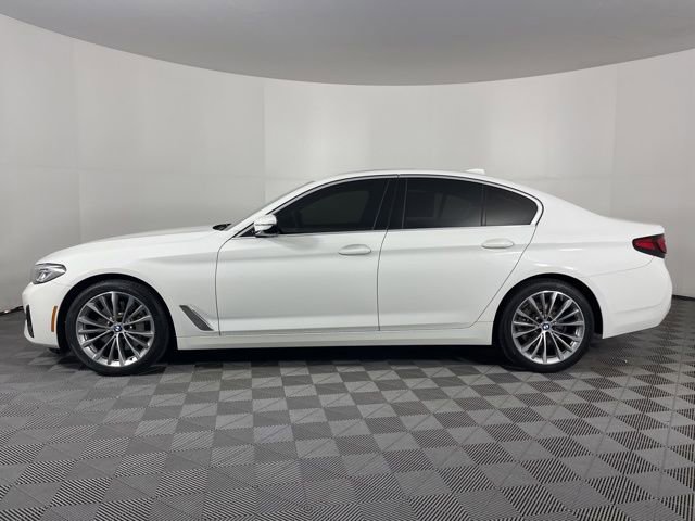 Used 2023 BMW 530i w/ Convenience Package RWD image 7