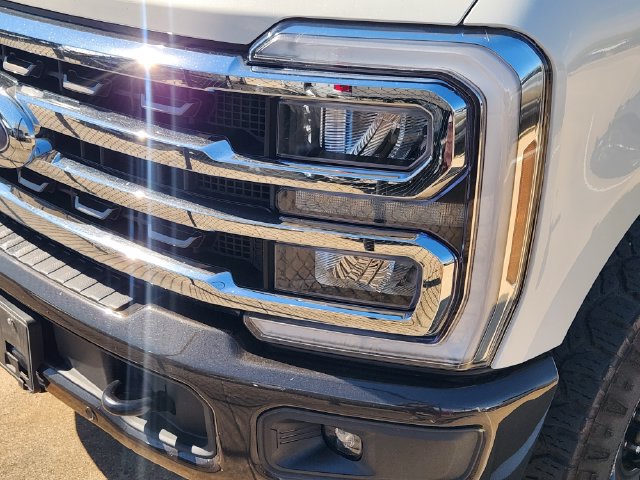 Used 2024 Ford F350 King Ranch w/ Tremor Off-Road Package AWD/4WD image 8
