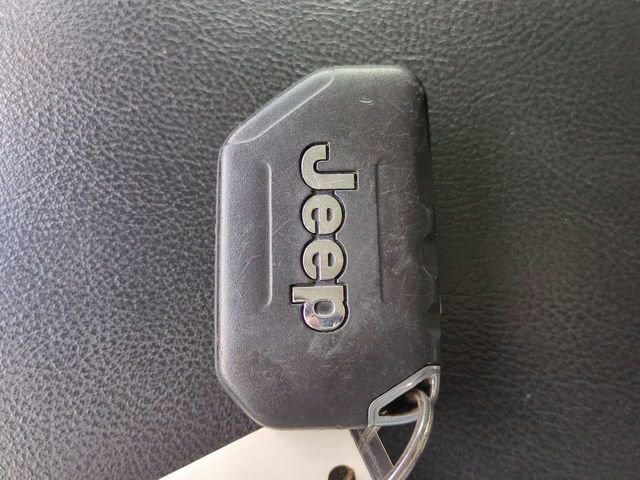 Used 2018 Jeep Wrangler Unlimited Sport AWD/4WD image 26