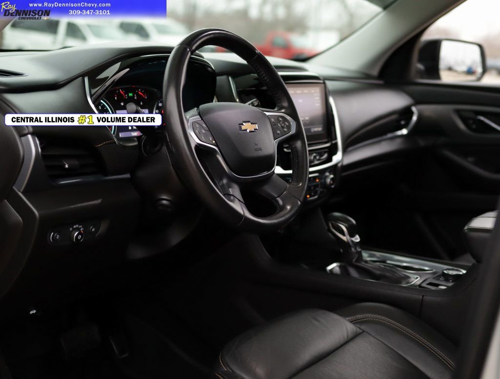 Used 2021 Chevrolet Traverse Premier w/ Redline Edition image 9
