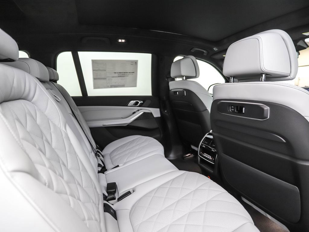 Used 2026 BMW X7 xDrive40i image 30