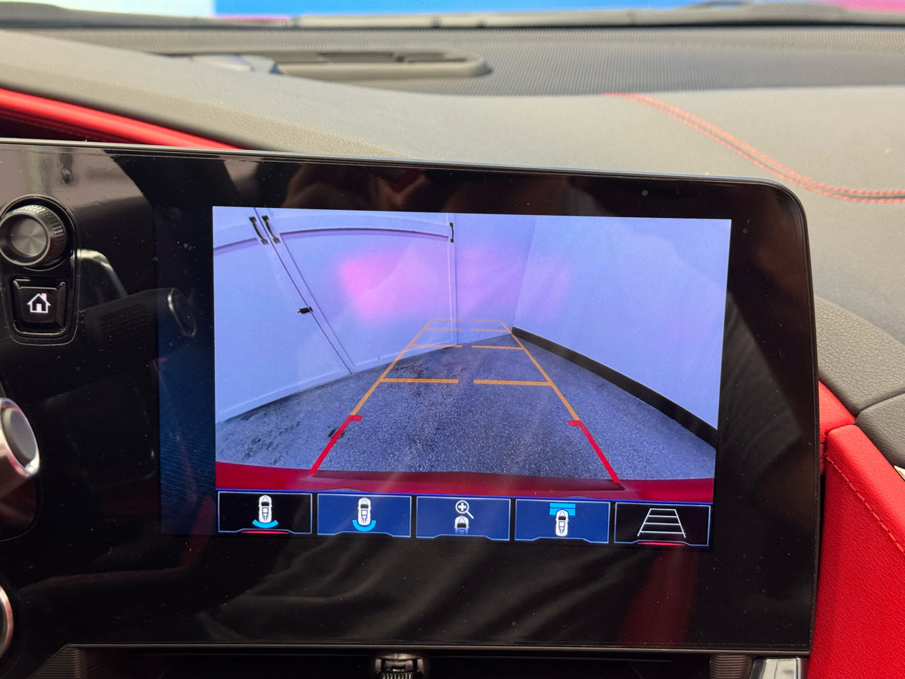 Used 2024 Chevrolet Corvette Stingray Preferred Conv w/ Stealth Interior Trim Package image 21