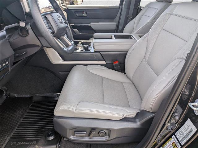 Used 2025 Toyota Tundra Limited AWD/4WD image 20