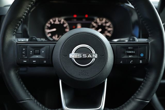Used 2025 Nissan Pathfinder SL image 32