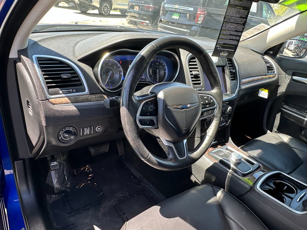 Certified 2021 Chrysler 300 Touring L AWD/4WD image 25