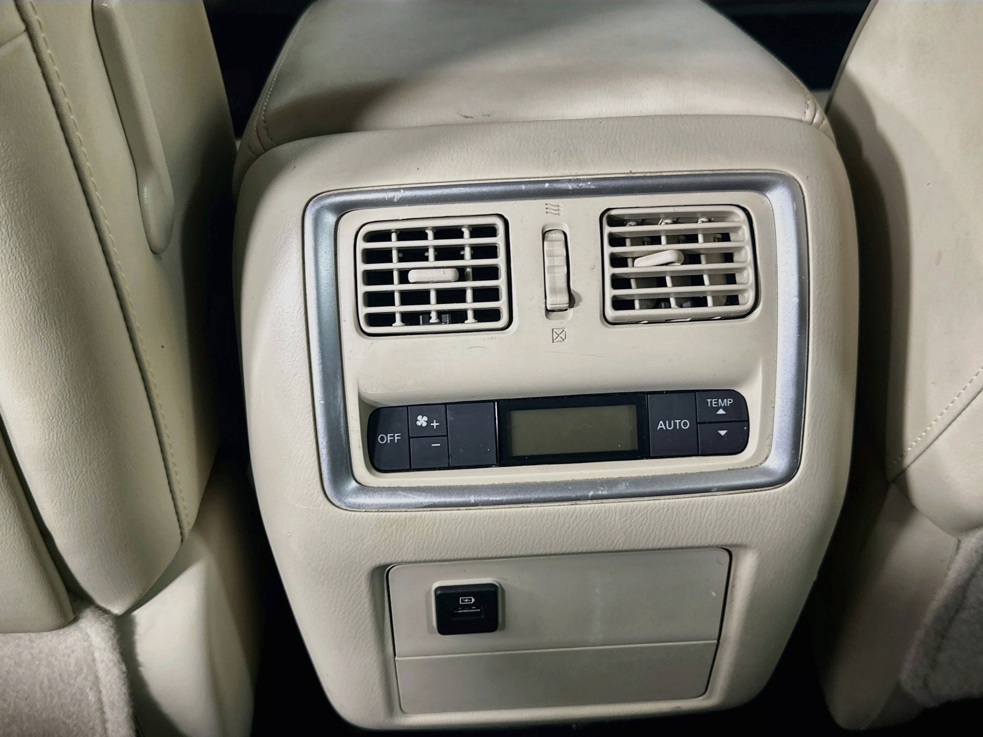 Used 2018 INFINITI QX60 FWD image 26