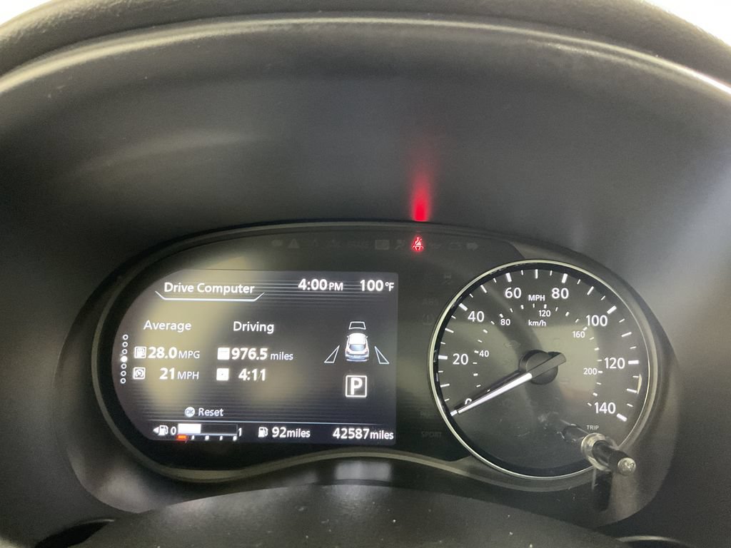 Used 2021 Nissan Kicks SR w/ SR Premium Package FWD image 26
