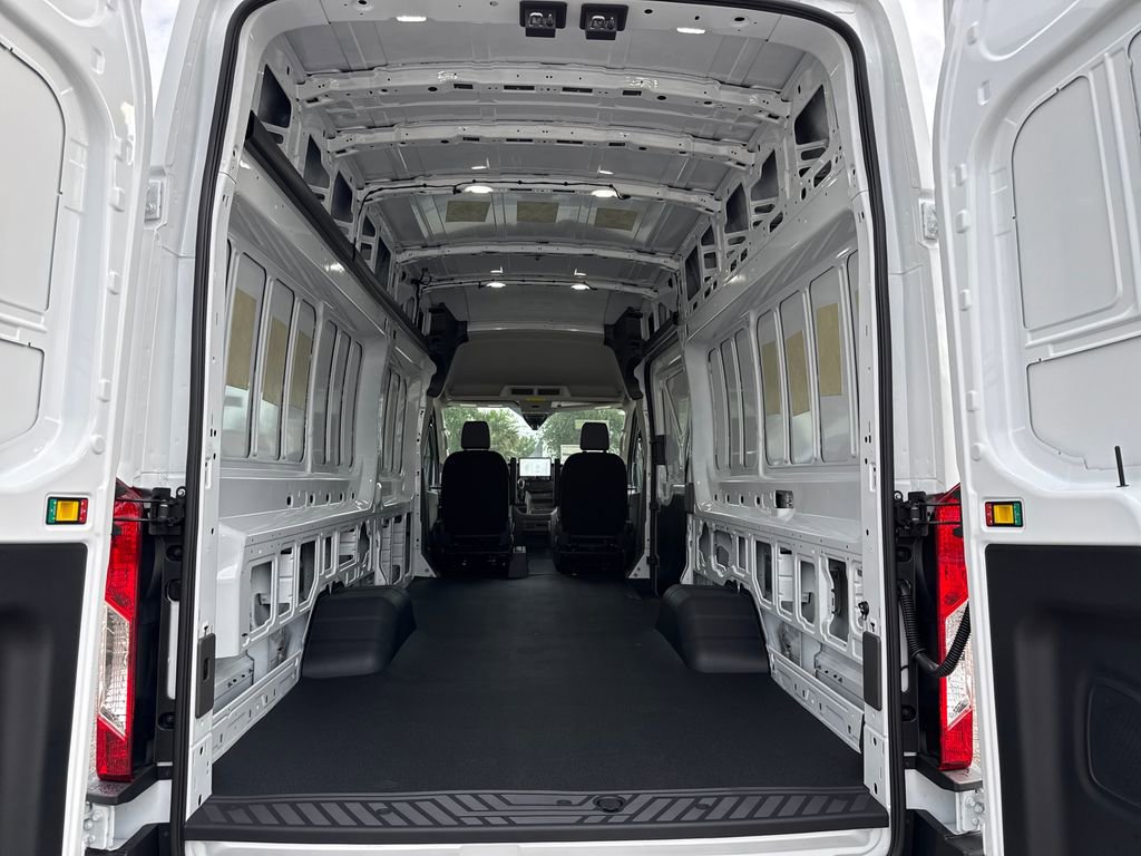 New 2026 Ford Transit 350 148 High Roof Extended DRW RWD image 21