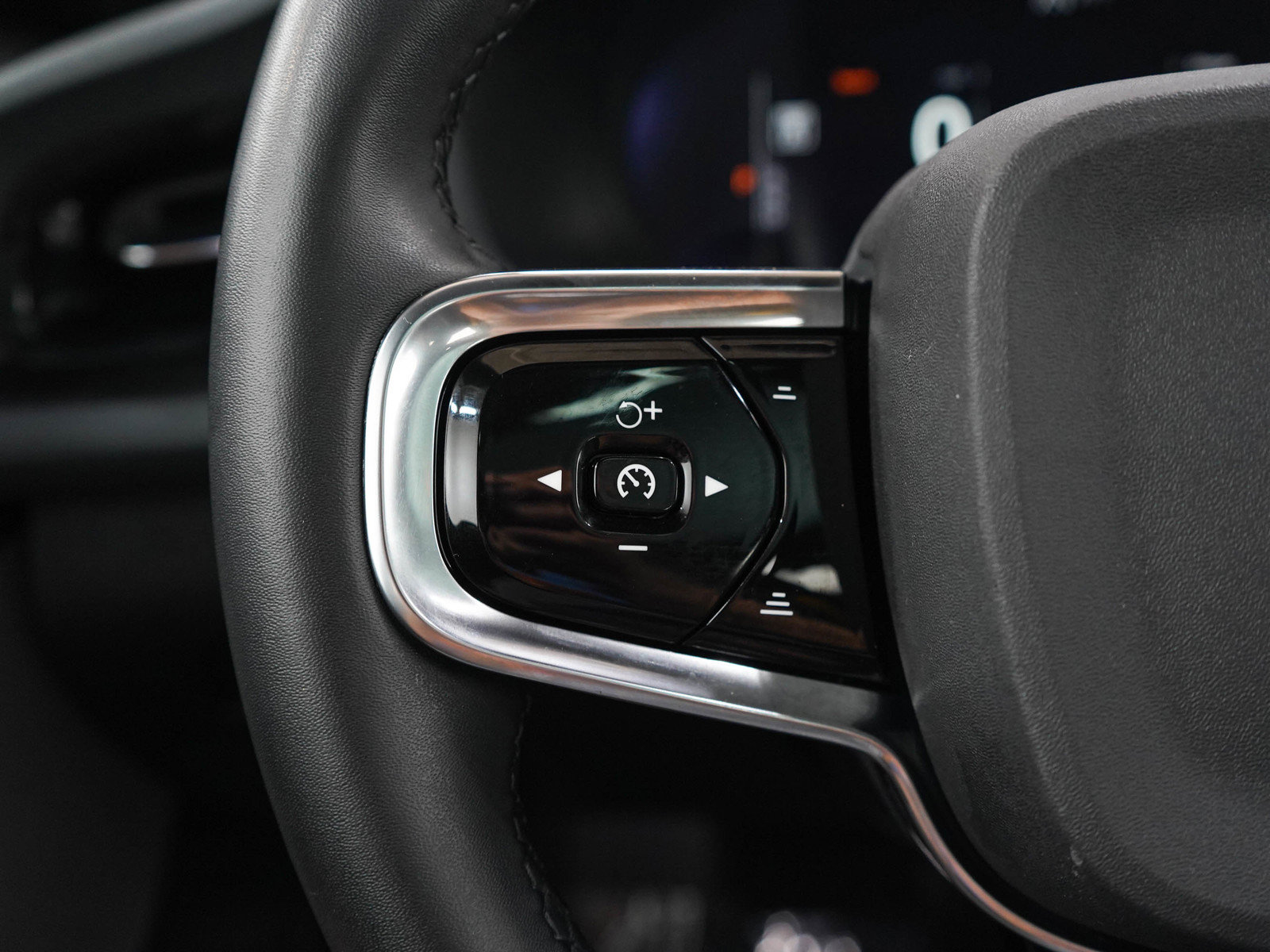 Used 2023 Polestar Polestar 2 w/ Pilot Pack AWD/4WD image 22