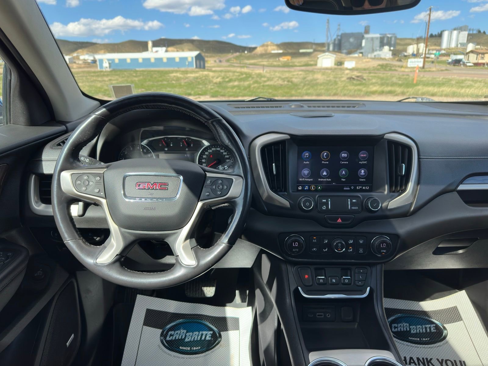 Used 2020 GMC Terrain Denali w/ GMC Pro Grade Package AWD/4WD image 22