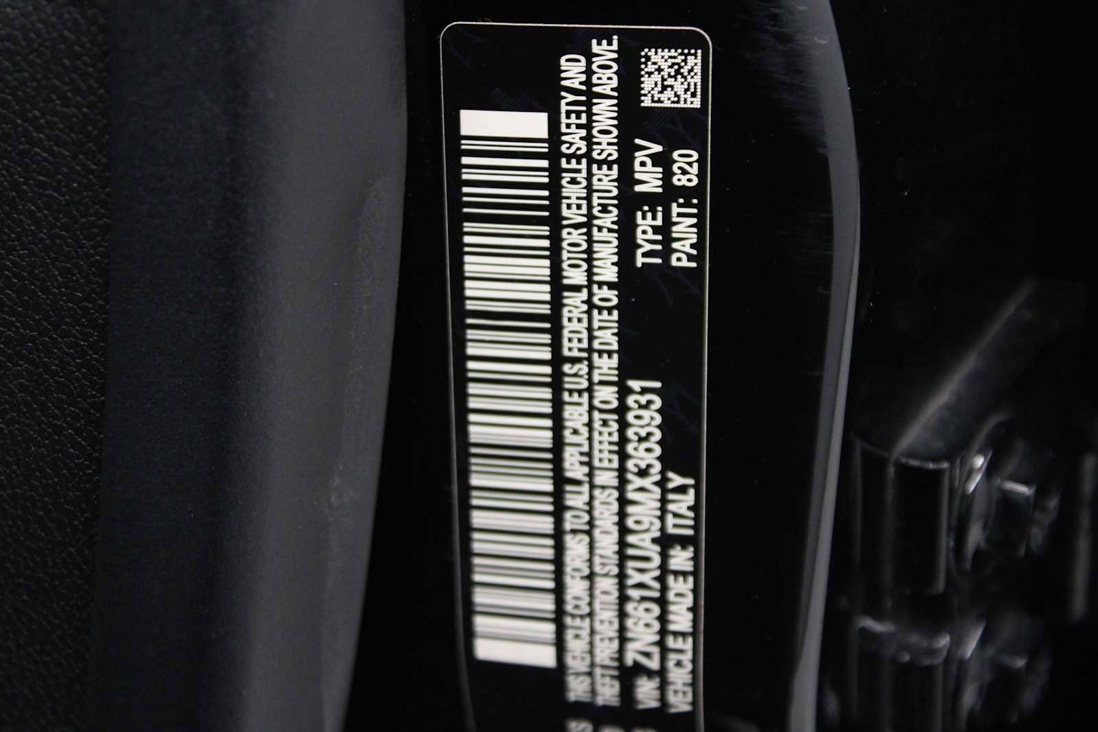 Used 2021 Maserati Levante image 41