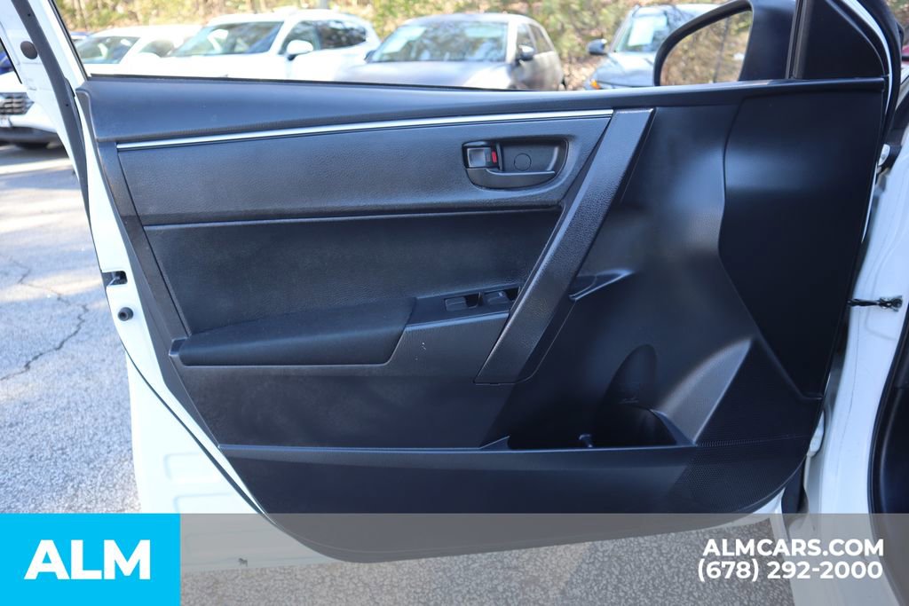 Used 2014 Toyota Corolla L FWD image 13