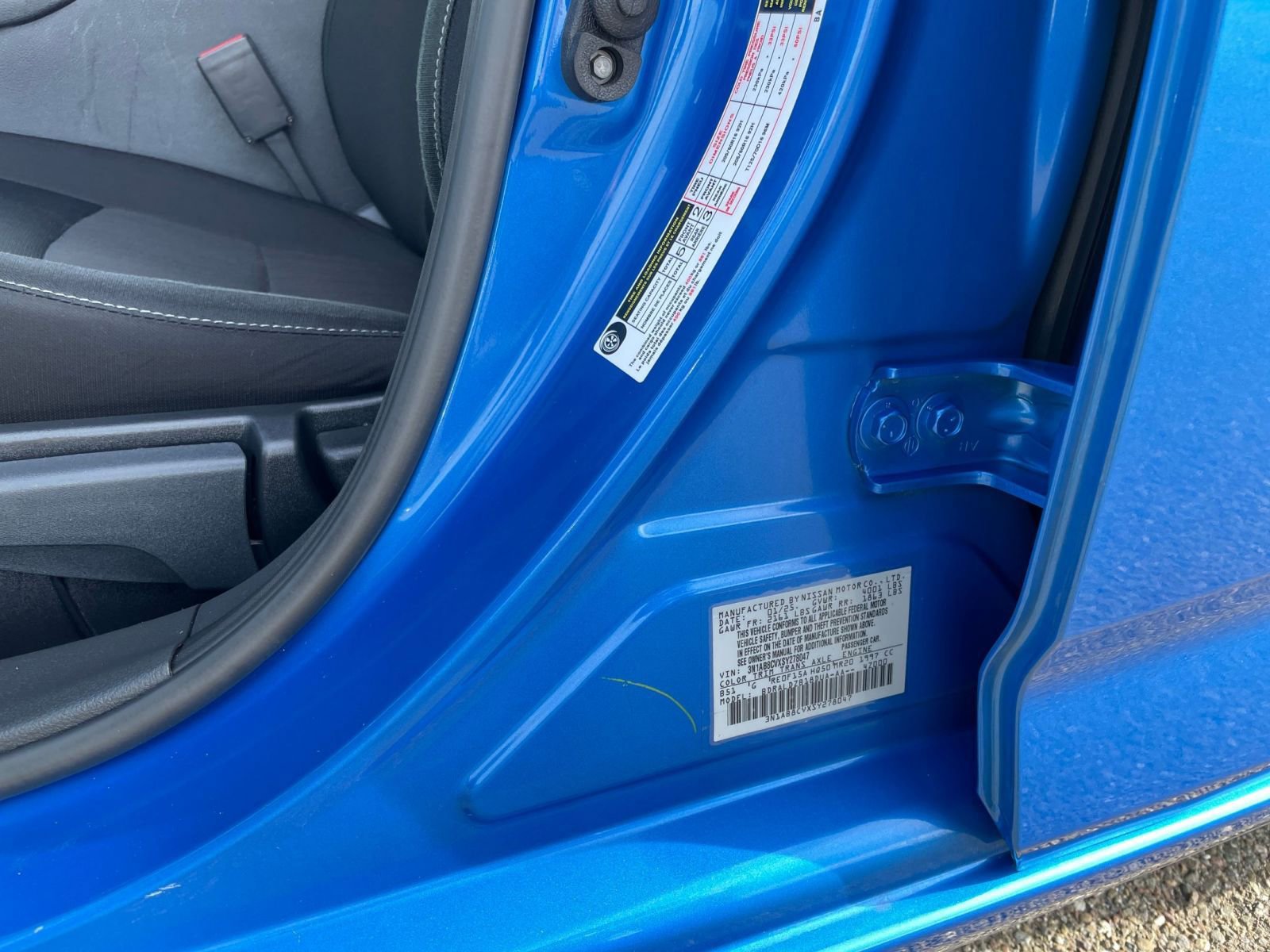 Used 2025 Nissan Sentra SV image 28