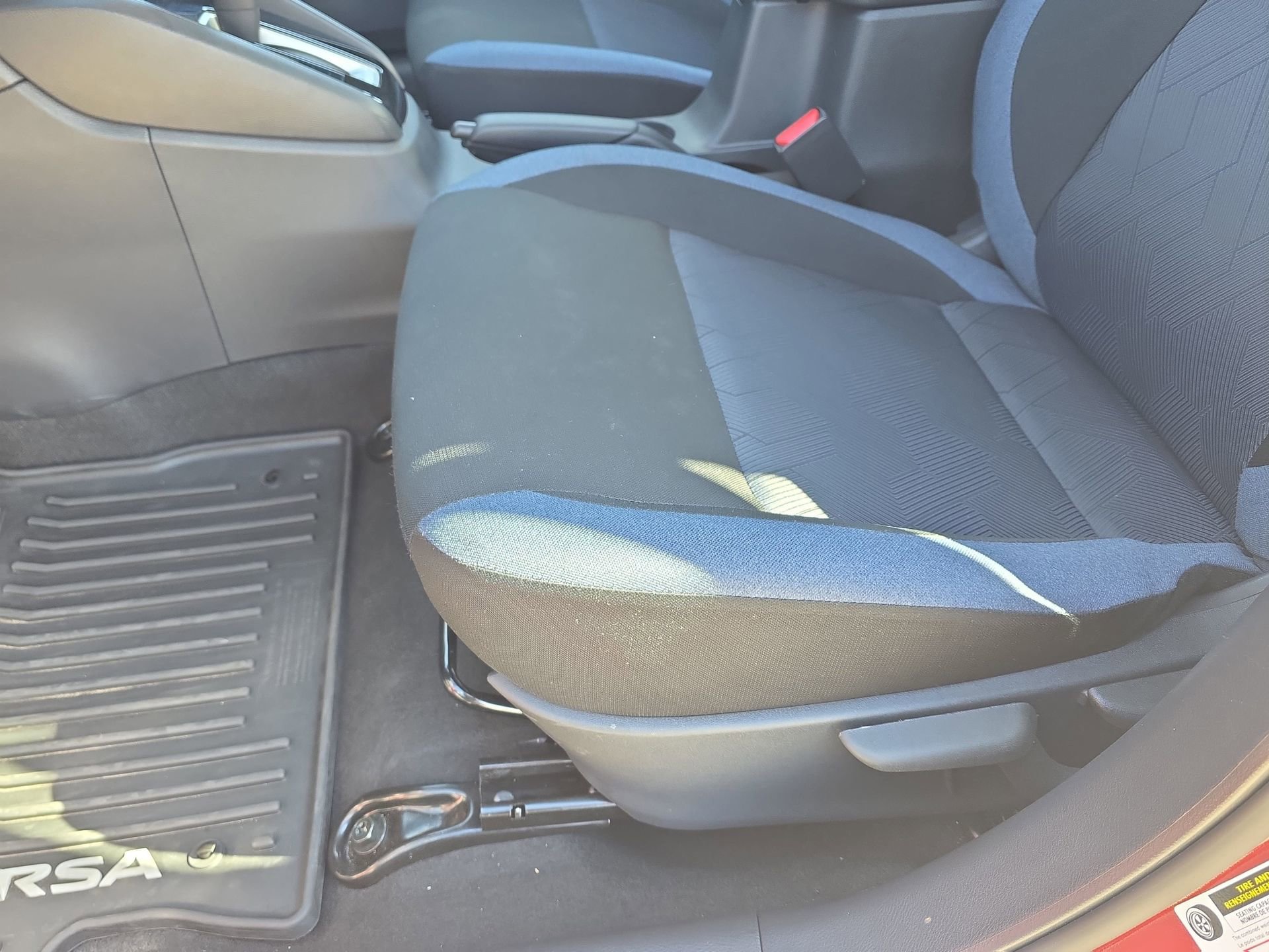 Certified 2025 Nissan Versa SV w/ Trunk Package image 27