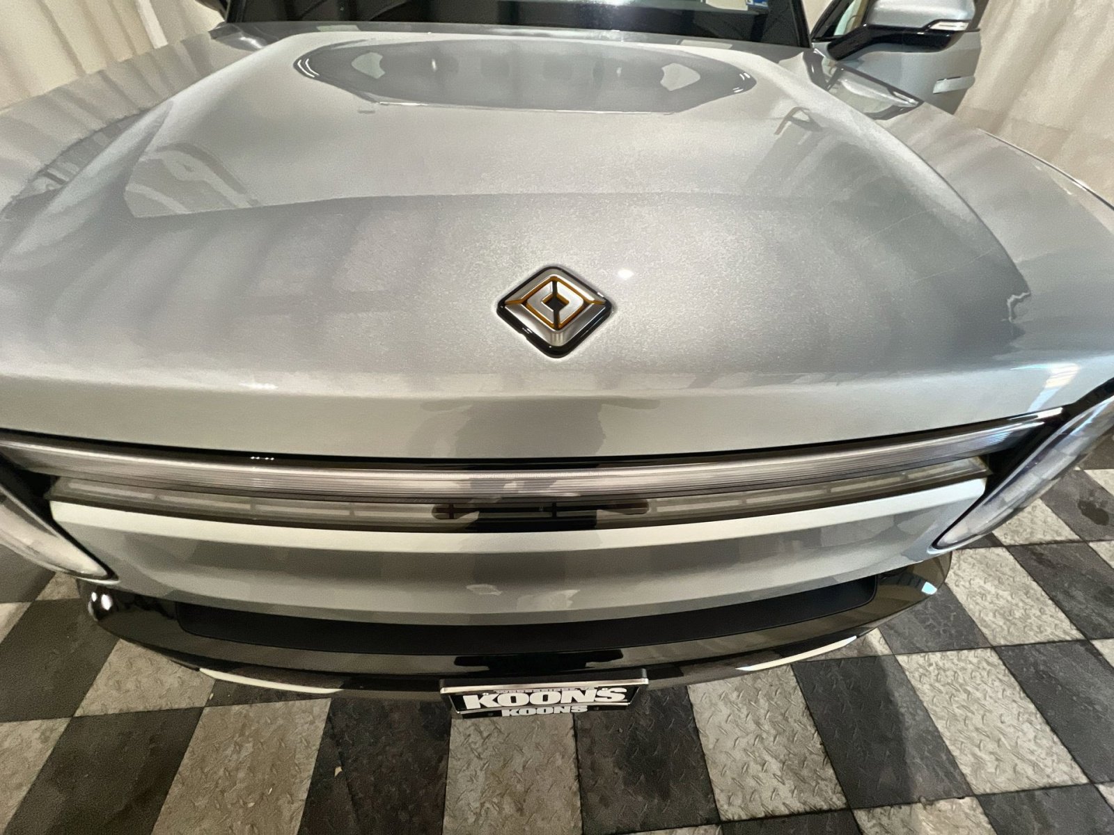 Used 2026 Rivian R1S Adventure image 13