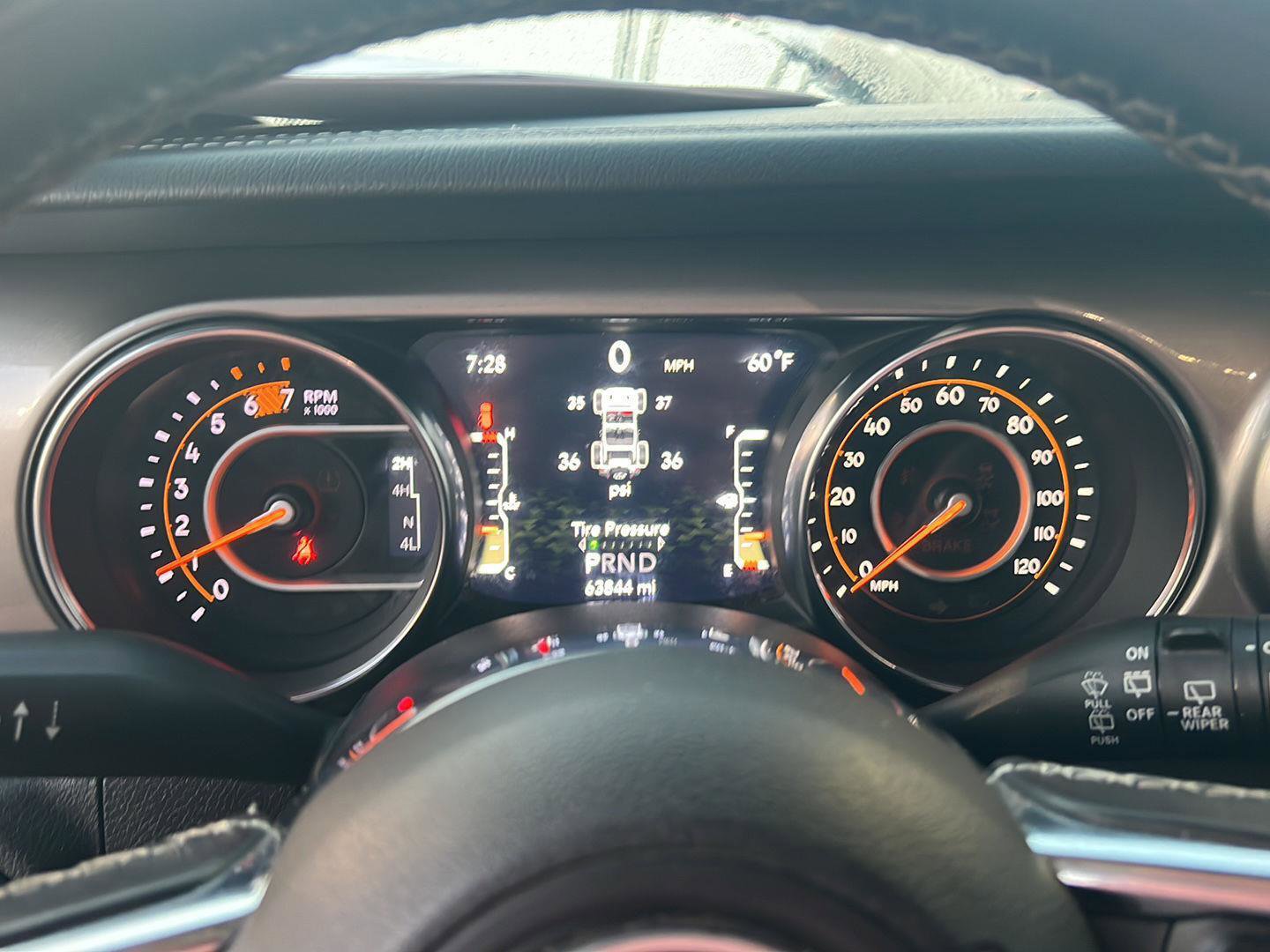 Used 2020 Jeep Wrangler Unlimited Sahara image 22