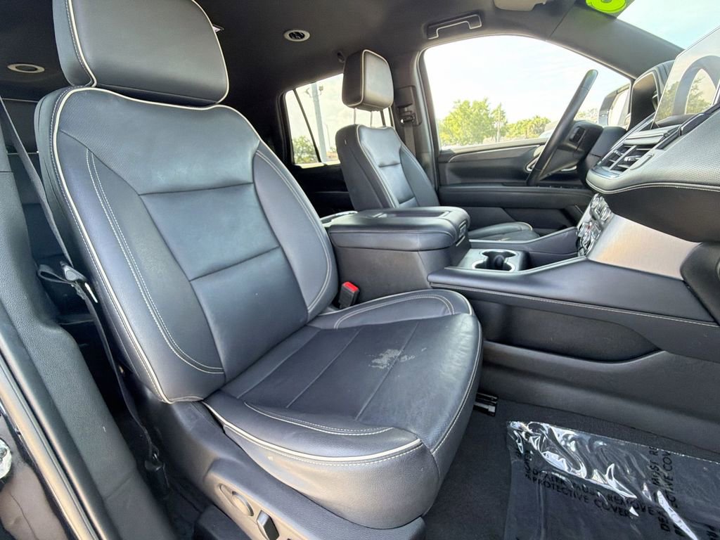 Used 2023 GMC Yukon SLT RWD image 12