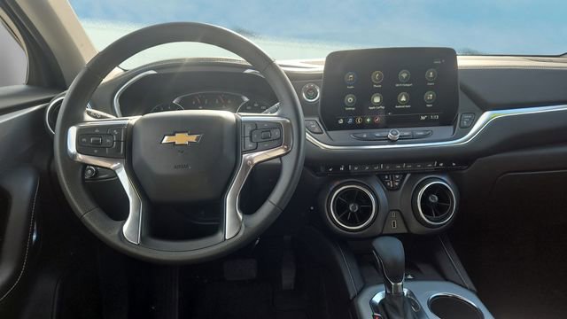 Used 2024 Chevrolet Blazer LT w/ Convenience Package image 9